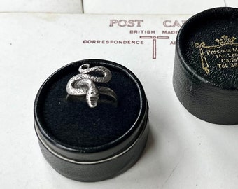Vintage SILVER SNAKE RING .925 sterling silver coiled snake statement ring, size K