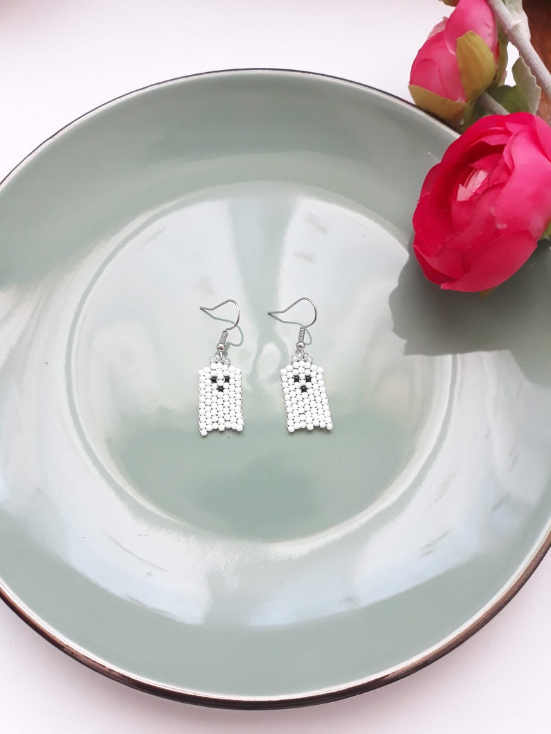 Beaded Ghost Earrings,halloween Ghost Earrings,handmade Spectacular