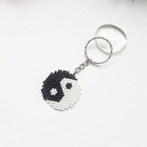 Yin Yang Beaded Keychain, Black and White Keychain, Yoga Keychain, Balance Gifts