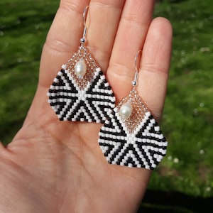 Beautiful Miyuki Natural Pearl and Beaded Earrings,Silver Woven Beaded Earrings,Pearl on earring