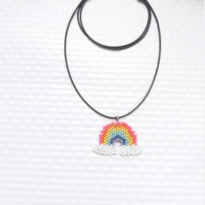 Colar com arco-íris colorido de contas, Arco-íris kawaii de contas, Jóias para ela, Arco-íris