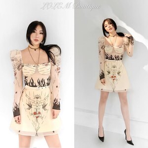 Organza puff sleeve graphic printed mini dress size Small