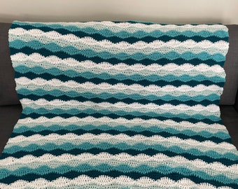 Cozy Waves Crochet Lapghan Throw Blanket