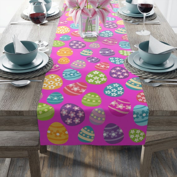 Ostern Tischläufer, Ostereier Dekor, Osterdekor, Rosa Ostertischläufer, Hellrosa Dekor, Ostergeschenk