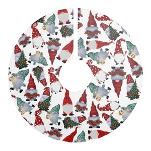 Forest Gnome Quilted Tree Skirt GFTOYC1909 main image 0