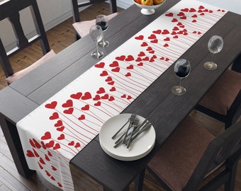 Valentines Day Table Runner, Red Heart Decor, Heart Table Runner, Valentines Day Decor, Valentines Day Gifts, Red Heart Linens