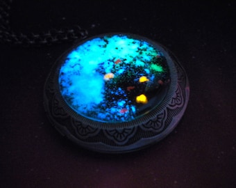 Galaxy Map Pendant - Glow in the Dark Galaxy Locket Necklace - Antique Bronze Locket - Antique Silver Locket