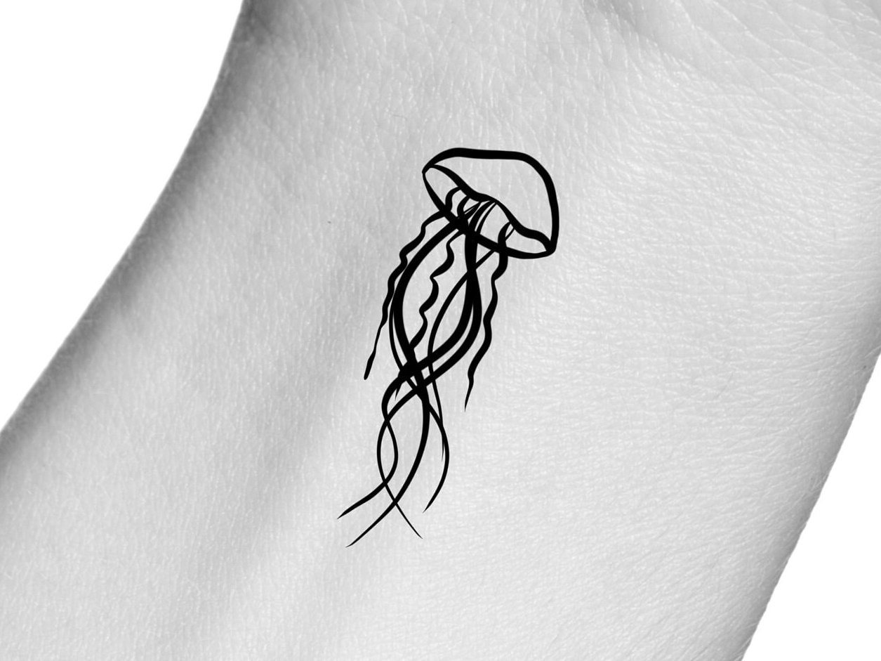 Jellyfish Tattoo Hand Draw Style. Mystical Symbol of Adventure, Dreams,  Deep Sea Stock Vector - Illustration of natural, design: 197806411