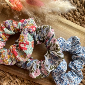 Liberty flower elastic scrunchie handmade pink green blue white