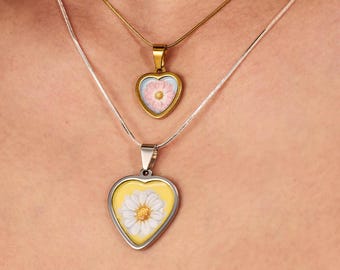 Hand-Painted Heart Daisy Necklace - Daisy Chain Fields Collection by Olivia Rodrigo