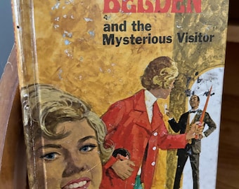 Trixie Belden and the Mysterious Visitor, Julie Campbell, Vintage 1970 Hardcover Edition