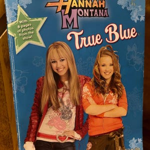 Hannah Montana: True Blue, Vintage TV Show Tie-In