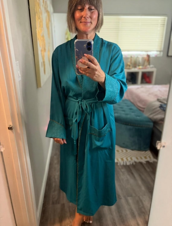 Vintage 1990's Gold Label Victoria Secret Robe