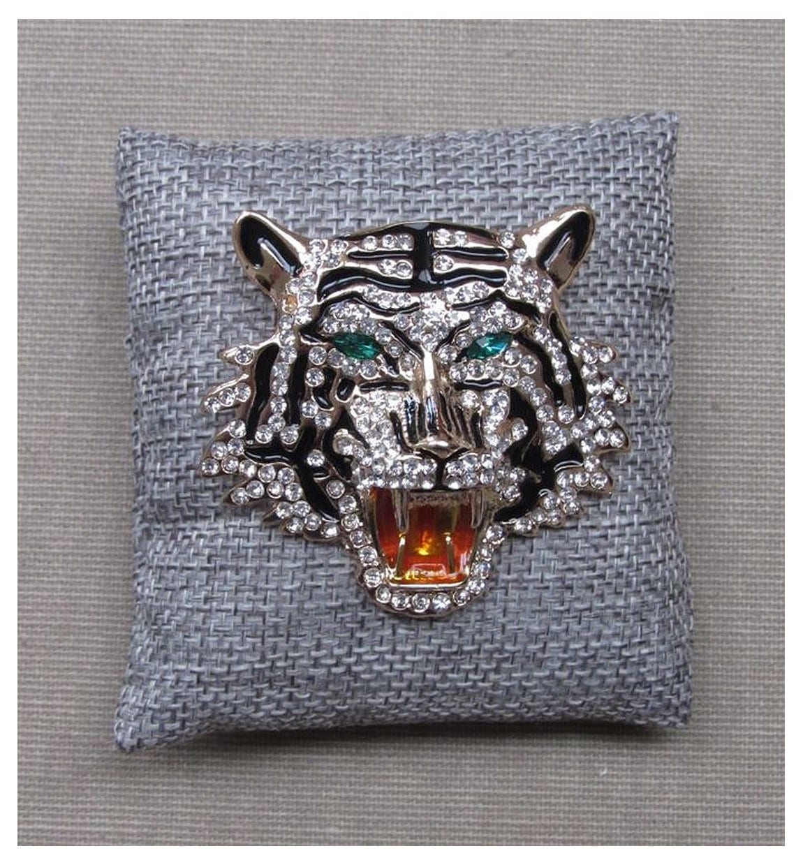 Gucci tiger brooch shop