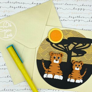 Ręcznie robiona trójwymiarowa kartka z pozdrowieniami z safari z tygrysimi szczeniakami, kartka z motywem dżungli na baby shower, urodziny lub dla dzieci kochających zwierzęta