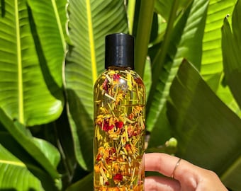 Luxurious Moisturizing Body Oil: Natural Essential Oils & Herbs