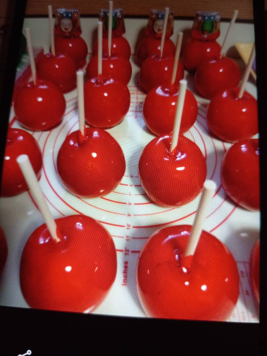 4 Classic Candy Apples Etsy