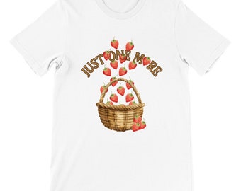 Strawberry T-shirt, botanical tshirt, cottagecore shirt, aesthetic top, garden shirt, strawberry birthday shirt, forestcore nature tee