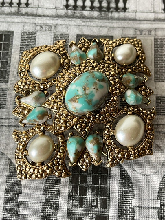 Vintage Sarah Coventry Remembrance Brooch - image 3