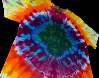 Adult medium ice dyed rainbow Mushroom short sleeve shirt