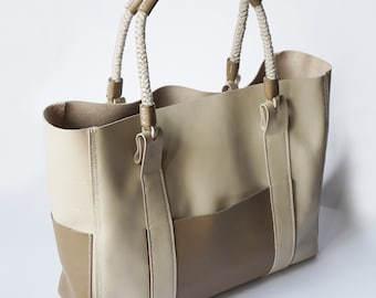 Handmade Woman Leather Handbag, Leather bag, Two-tone Woman Bag, Medium bag