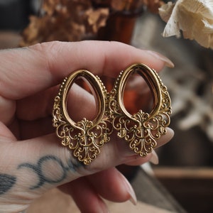 Golden Ornament Teardrop Tunnels - Pair