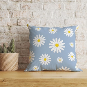 Funda de cojín con margaritas, funda de cojín con flores amarillas y azules para sala de estar, funda de almohada con flores amarillas, decoración minimalista para el hogar, regalo de inauguración de la casa