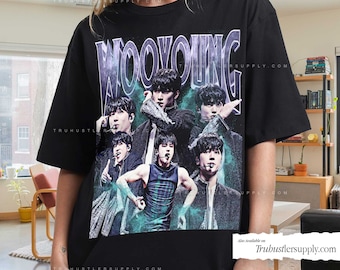 Chemise graphique vintage inspirée de Wooyoung Ateez, chemise rétro Ateez Concert, chemise Ateez World Tour, chemise pour petite taille, chemise graphique unisexe Kpop