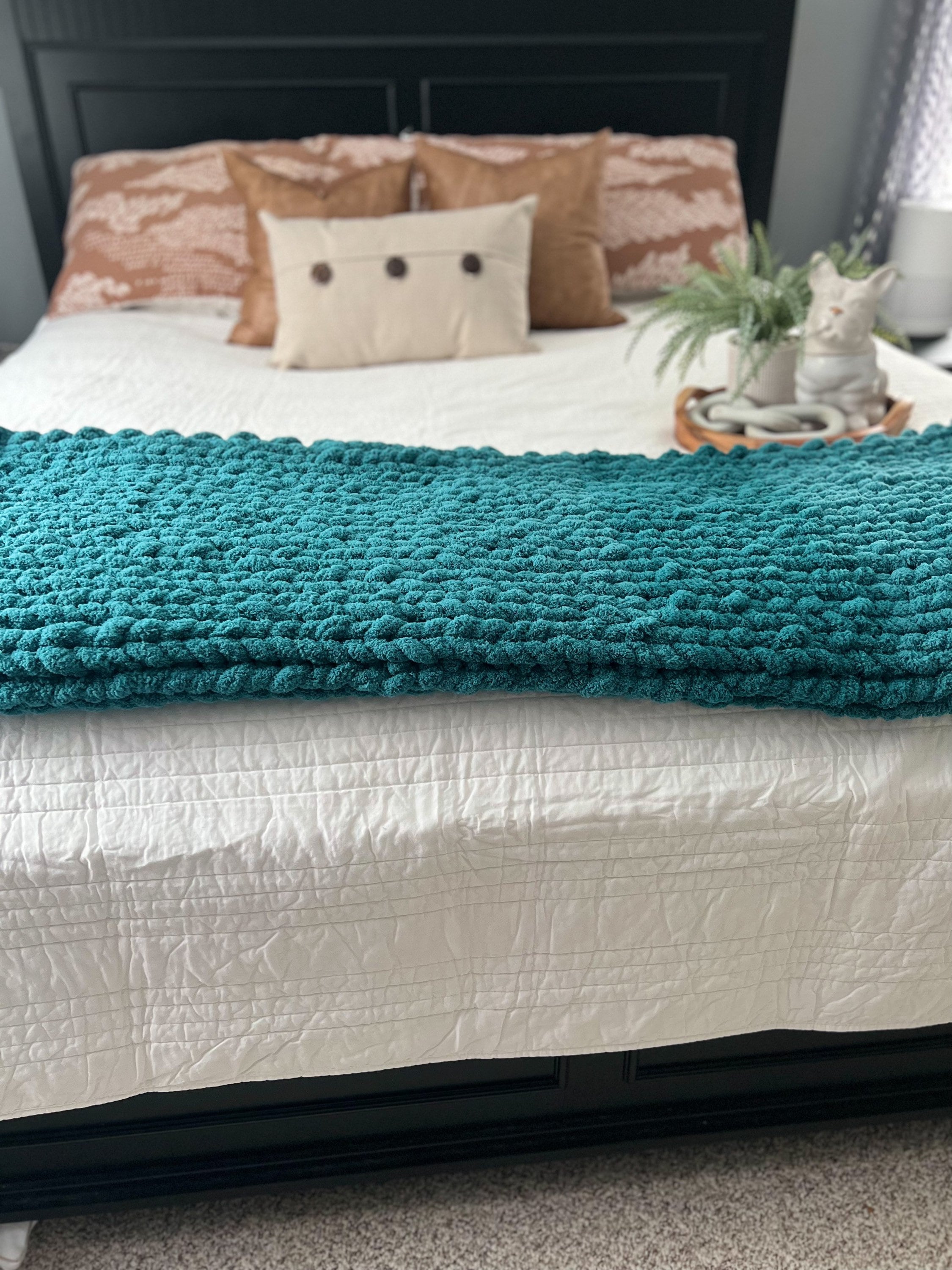 Emerald Teal Arm Knit Throw, Green Chunky Yarn Blanket, Christmas Gift