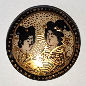 1880s Japanese Satsuma ceramic button featuring 2 hand painted Geishas. Tunnel shank. 11/16&quot; or 18mm. Sat 7033