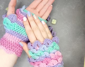 Custom Crocheted Dragon-Scale Fingerless Gloves | Custom Colors, UniqueFantasy Design| Size Options for a Magical Look and Perfect Fit
