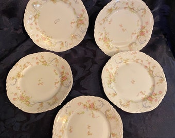 HUTSCHENREUTHER "REVERE" WHITE PATTERN 8045 FRUIT/DESSERT BOWL 5 1/4" GREAT HUTSCHENREUTHER "REVERE" WHITE PATTERN 8045 FRUIT/DESSERT BOWL 5 1/4" GREAT