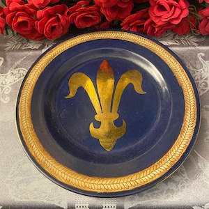 Hand painted raised pattern Oriental Cobalt and Gold Plate 10.5”