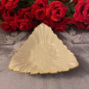 Lenox Ivory Leaf Nut Dish