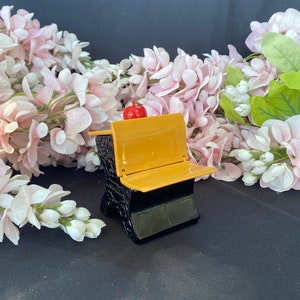Vintage Avon Remember When Somewhere Desk Perfume Bottle