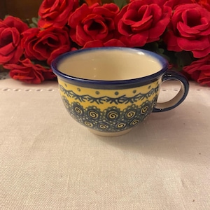 Handmade Boleslawiec Polish Pottery Yellow Peacock Eyes Teacup