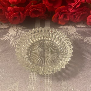 Elegant Indiana Glass Tiara Clear Diamond Point Bowl