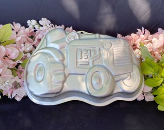 Wilton Truck Cake Pan Wilton Dump Truck Aluminum Cake Pan 2105-0562