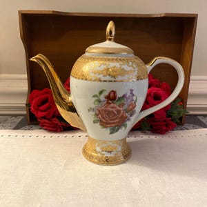 Porzellan Fabrik SCMS Germany Tirschenreuth Rose Water Pot