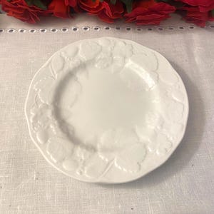 Wedgewood China Strawberry Vine - Etsy