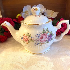 Crown Dorset Pink Roses Bone China Teapot - Made in England