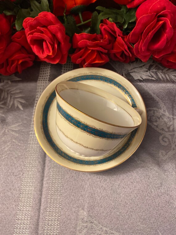 Narumi Bone China Cup and Saucer Set Made in Occupied Japan