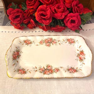 Paragon Bone China Elizabeth Rose Serving Tray