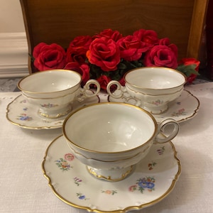 Trio of Hutschenreuther Selb Pasco Teacups and Saucers