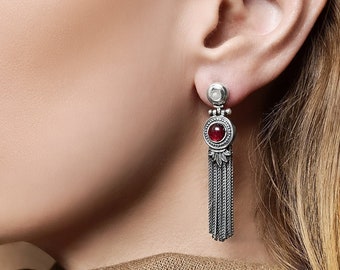 Handmade Byzantine style earrings in sterling silver 925 with garnet & mother of pearl