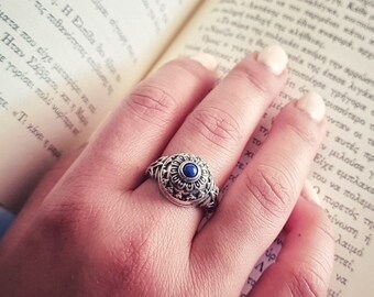 Byzantine style ring in sterling silver 925 with Lapis lazuli gemstone