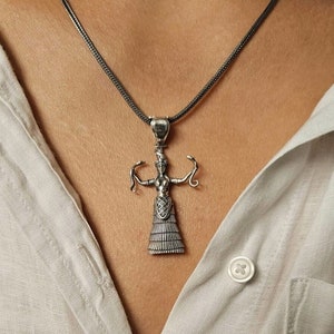 Snake Goddess Pendant in sterling silver 925.