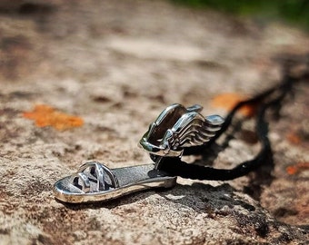 Hermes winged sandal pendant in sterling silver 925