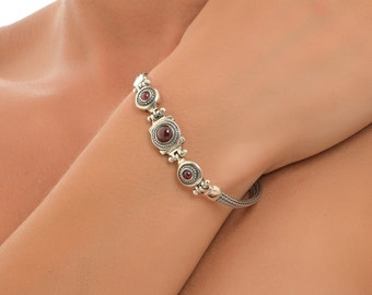 Handmade Sterling Silver Byzantine Bracelet with Garnet Gemstone
