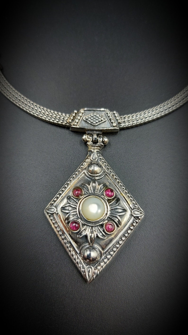 Elegante florale Halskette im byzantinischen royal Stil aus Sterling Silber 925 mit Edelsteinen Bild 6